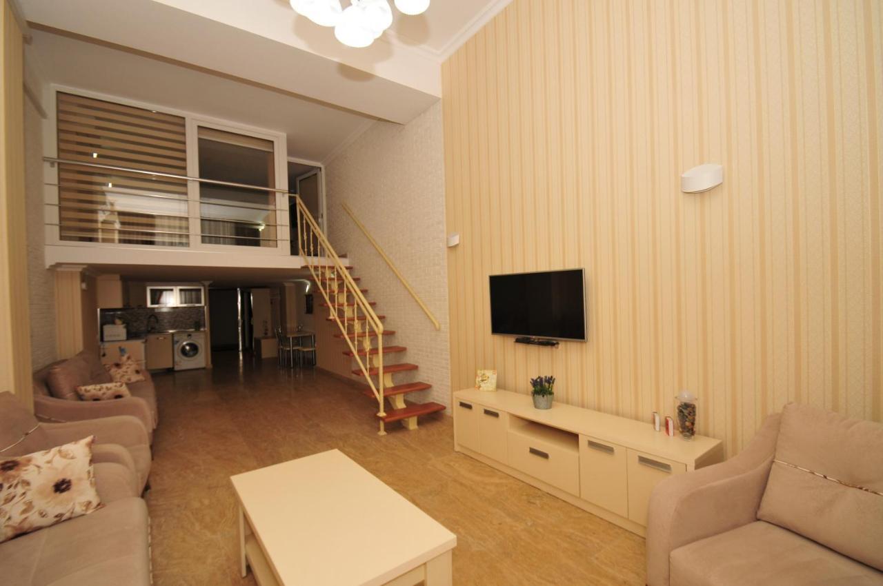 Orbi Apart Hotel In Front Of Aquapark Batumi Bagian luar foto
