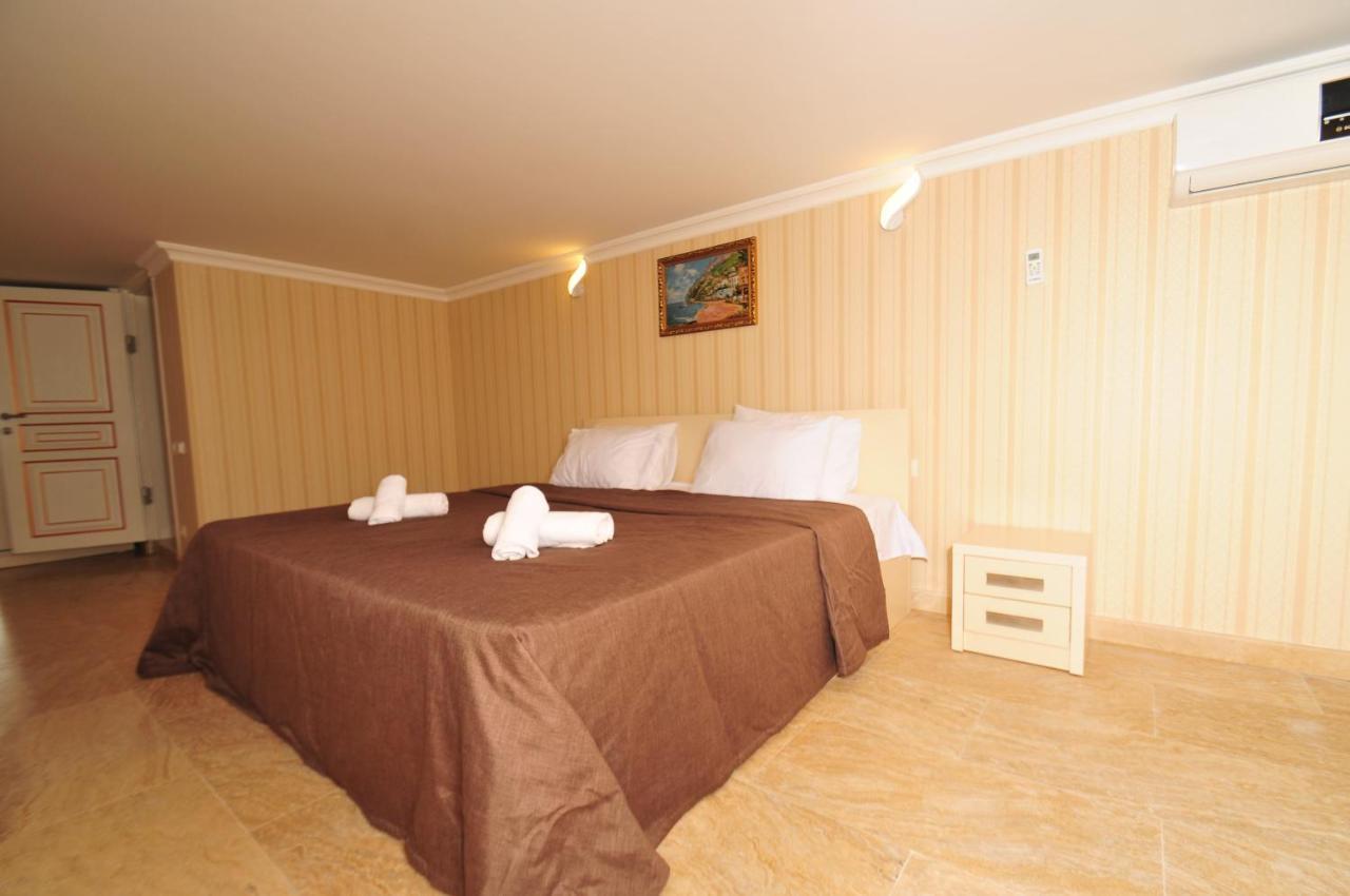 Orbi Apart Hotel In Front Of Aquapark Batumi Bagian luar foto