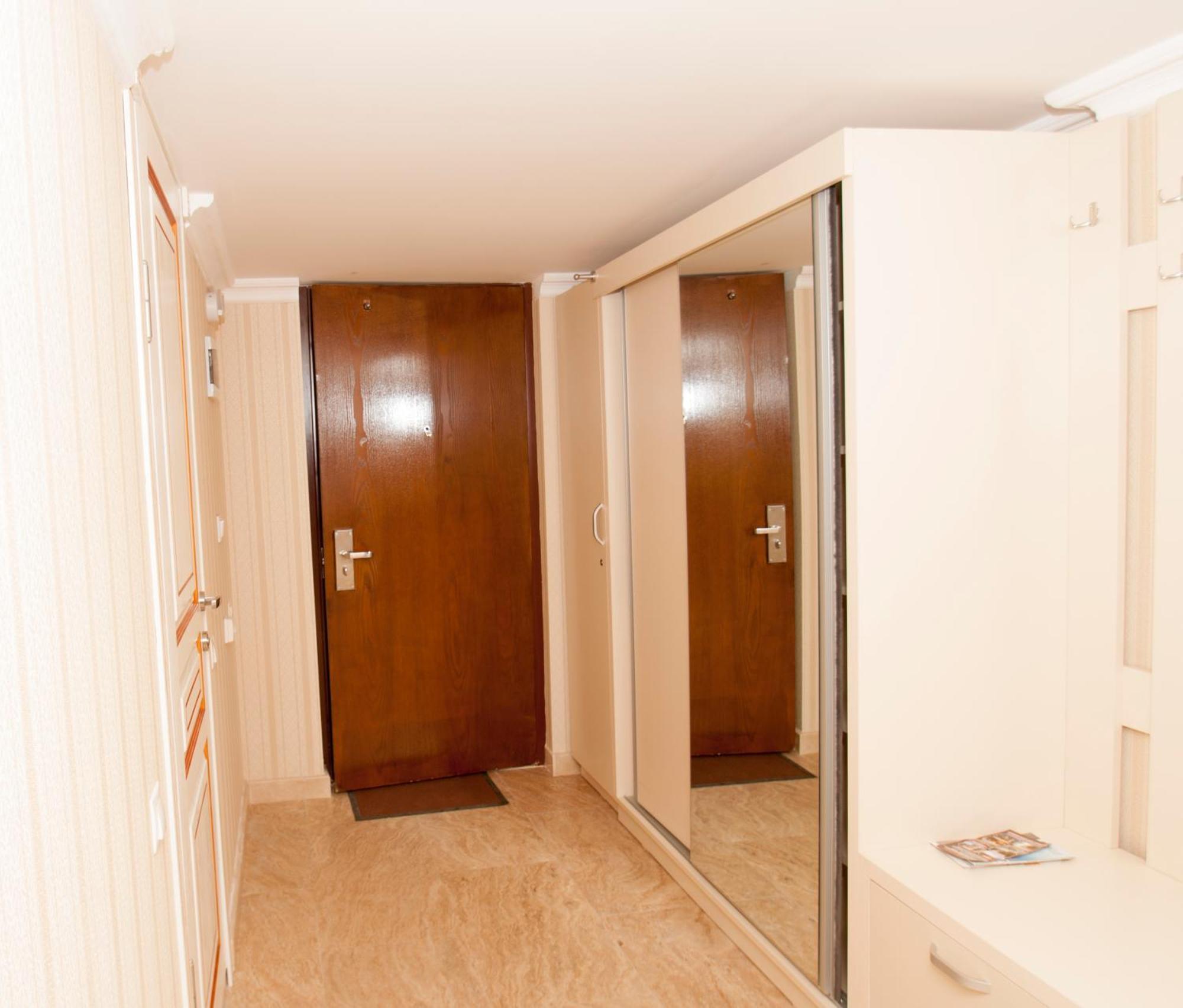 Orbi Apart Hotel In Front Of Aquapark Batumi Bagian luar foto