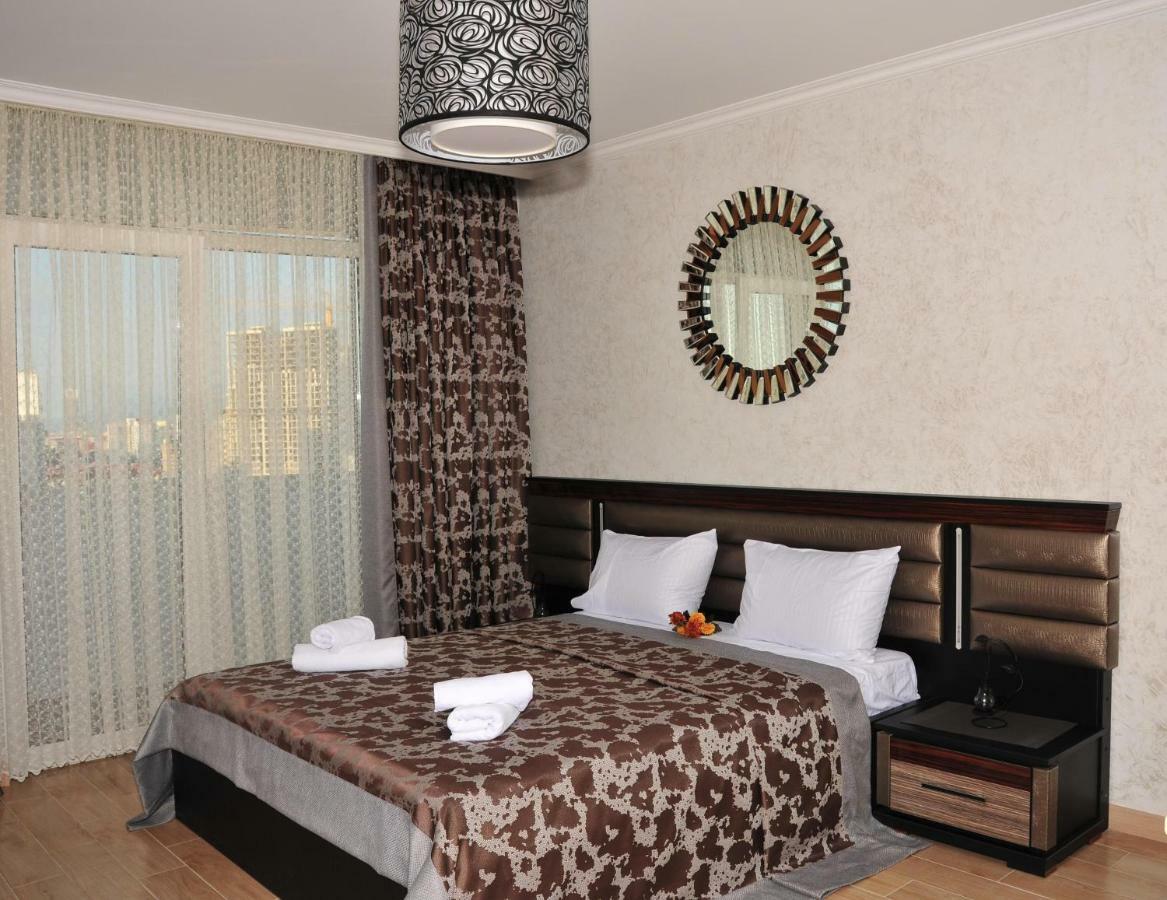 Orbi Apart Hotel In Front Of Aquapark Batumi Bagian luar foto