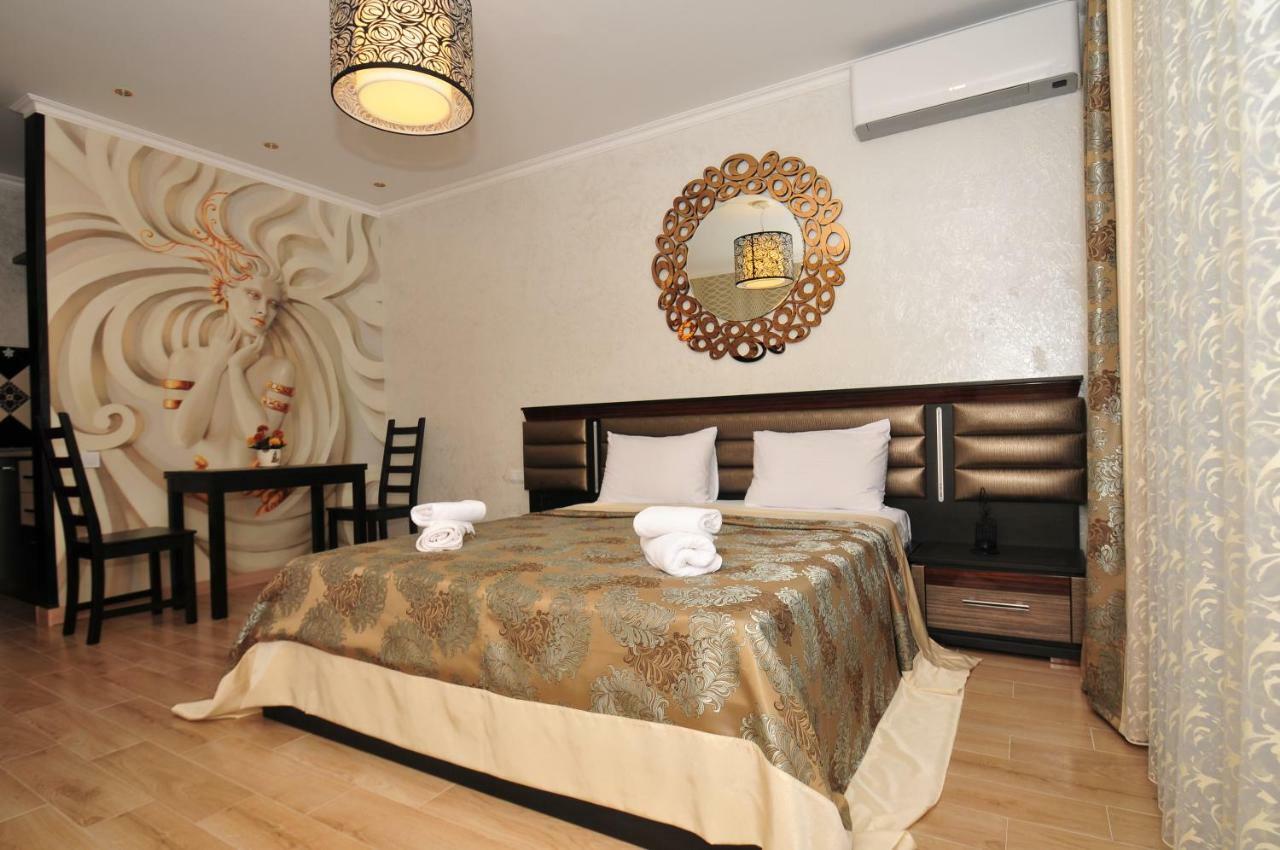 Orbi Apart Hotel In Front Of Aquapark Batumi Bagian luar foto